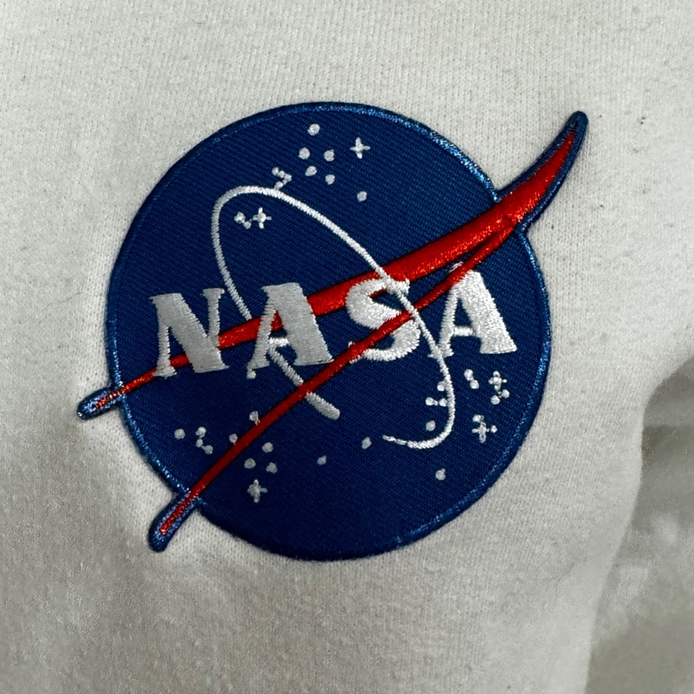 NASA White Hoodie Unisex Sweatshirt - Picture 3 of 6
